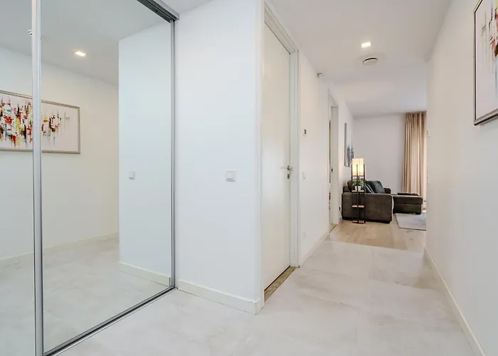 Dream - 2 Porto Franco Near Old Town Апартаменты *